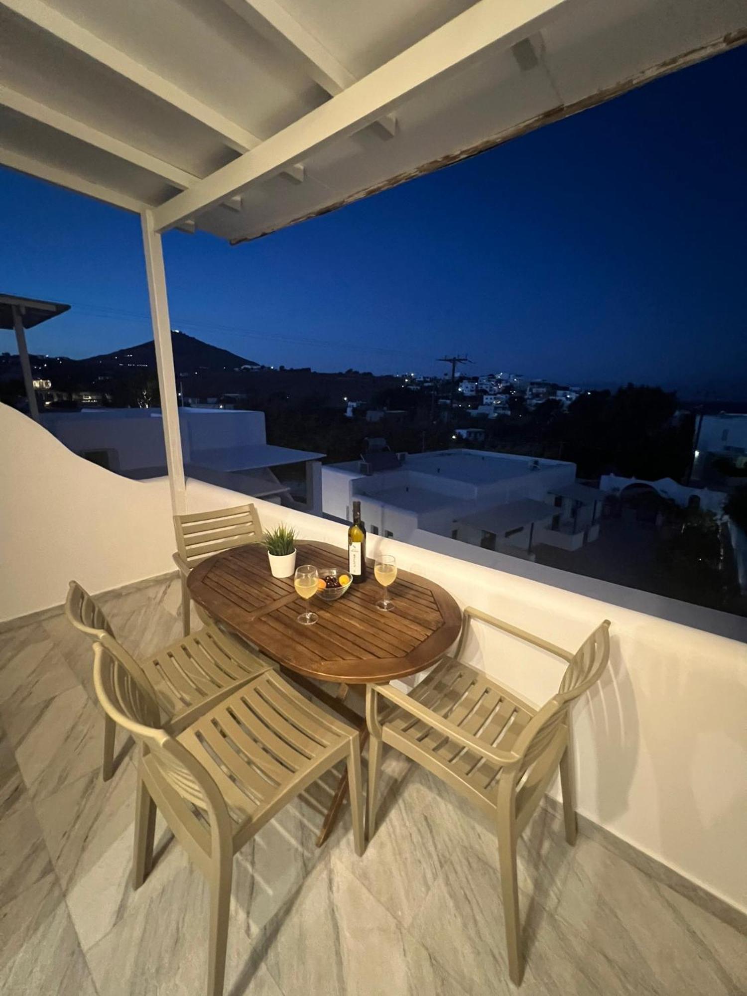 Caeli Paros By Kostas & Joanna Studios Logaras Buitenkant foto